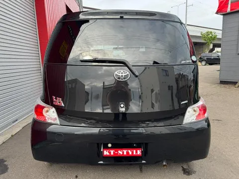 Toyota bB