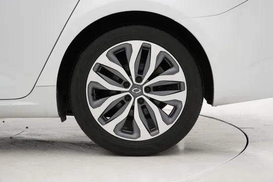 Renault Talisman (SM6)