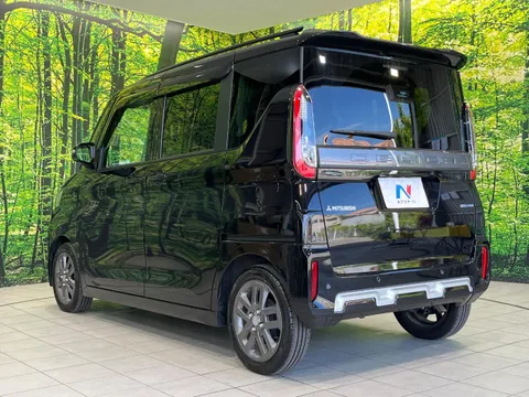Mitsubishi Delica Mini