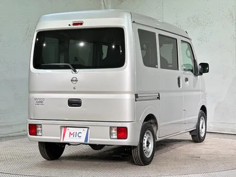 Nissan Clipper