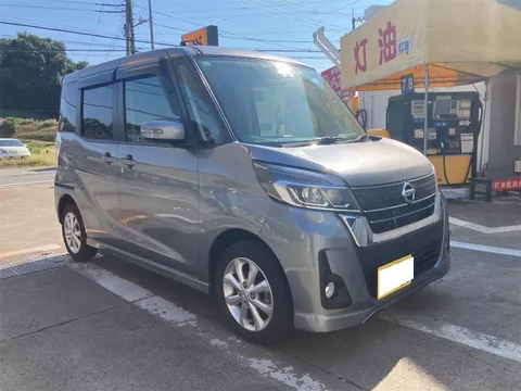 Nissan Dayz Roox