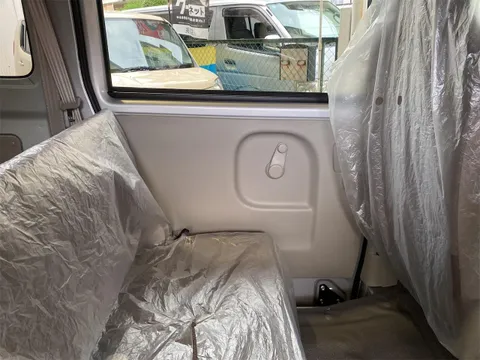 Nissan Clipper
