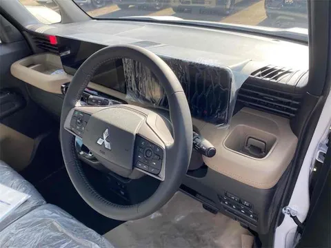 Mitsubishi Delica Mini