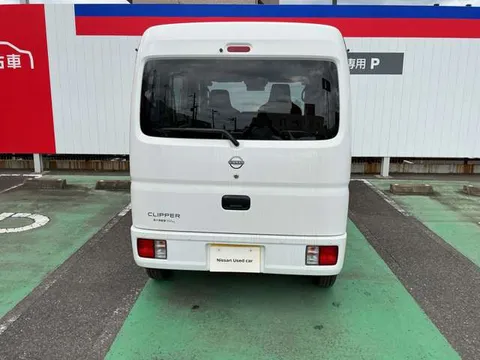 Nissan Clipper