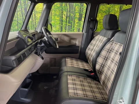 Honda N-BOX Joy