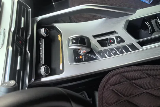 Geely Coolray (Binyue)