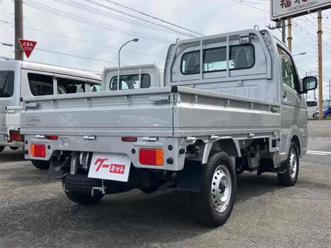 Nissan Clipper Truck