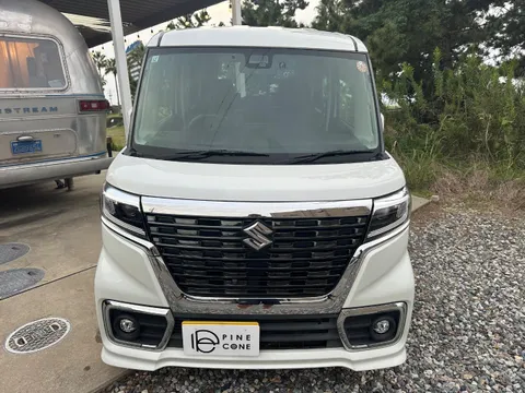 Suzuki Spacia Custom