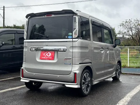Suzuki Spacia Custom