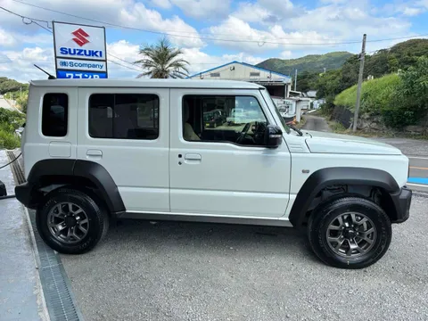 Suzuki Jimny Nomade