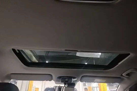 Hyundai Custo