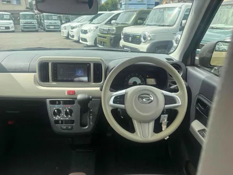 Daihatsu Mira Tocot