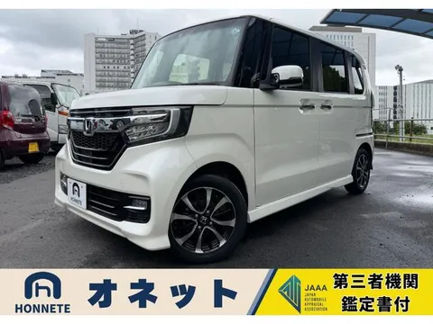 Honda N-BOX Custom