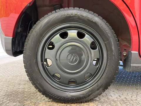 Suzuki Spacia Gear
