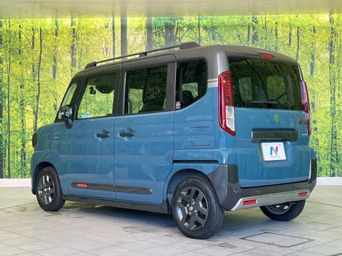 Suzuki Spacia Gear