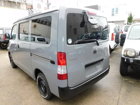 Toyota TownAce Van