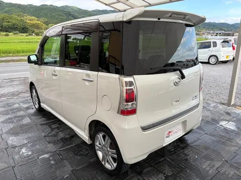 Daihatsu Tanto Exe