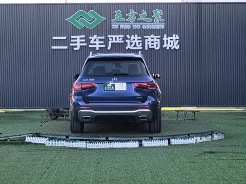 Mercedes-Benz Mercedes-Benz GLB