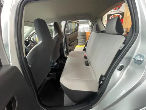 Toyota Yaris (Vitz)