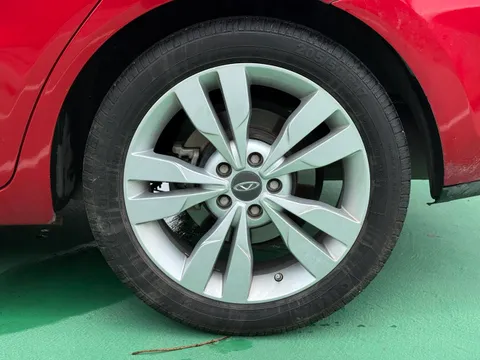 Chery Arrizo 5
