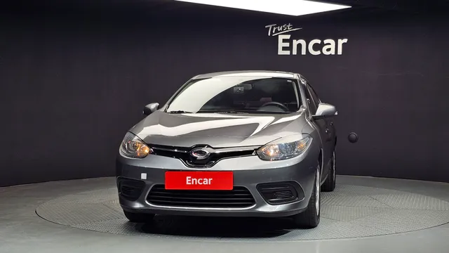 Renault SM3