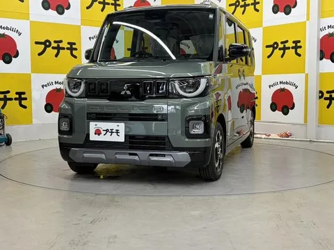 Mitsubishi Delica Mini