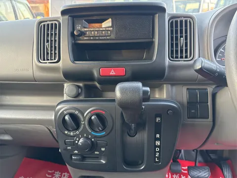 Nissan Clipper