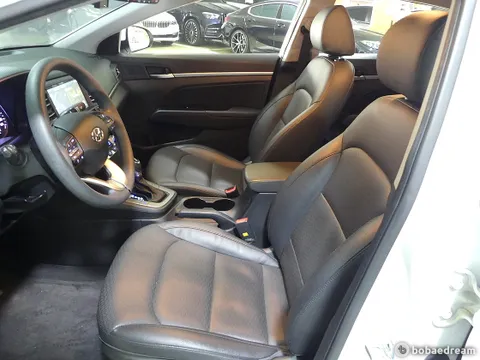 Hyundai Elantra (Avante)