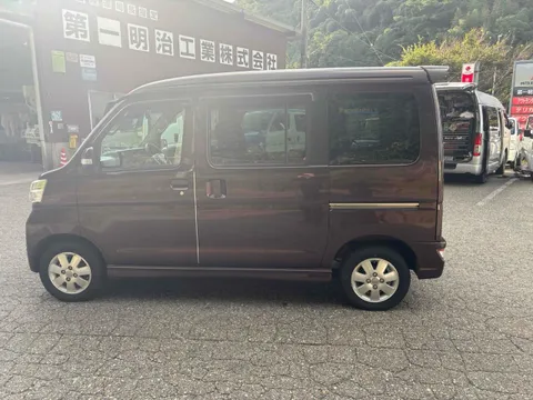 Daihatsu Atrai Wagon