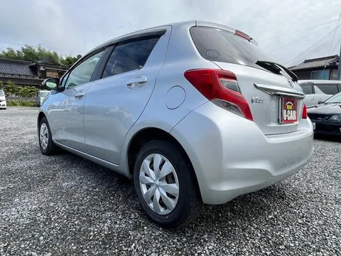 Toyota Yaris (Vitz)