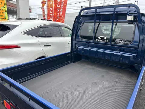 Suzuki Carry Track