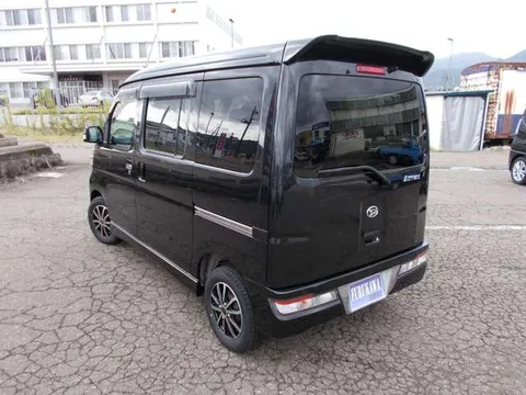 Daihatsu Atrai Wagon