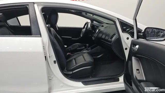 Kia Cerato (K3)