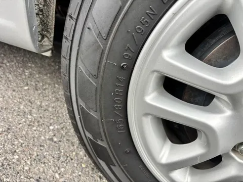 Nissan Vanette