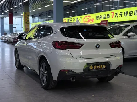 BMW X2