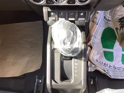 Suzuki Jimny Sierra