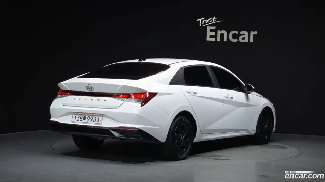 Hyundai Elantra (Avante)
