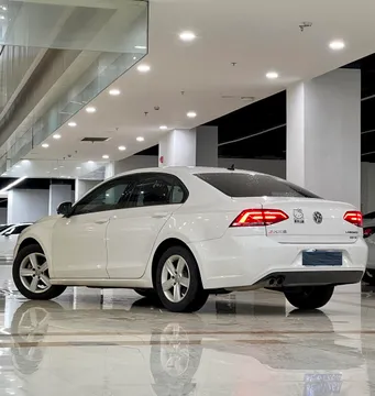 Volkswagen Lamando