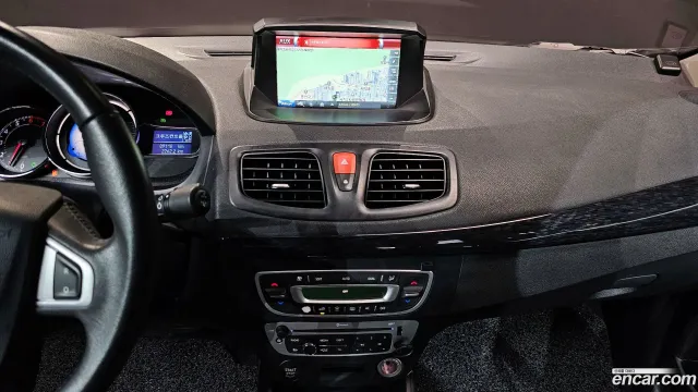 Renault SM3
