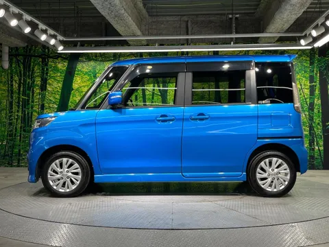 Suzuki Spacia Custom Z