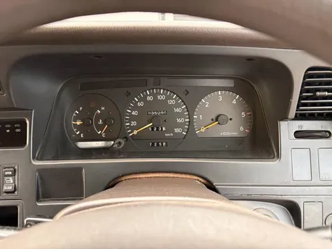 Toyota HiAce Wagon
