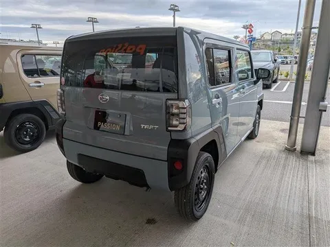 Daihatsu Taft