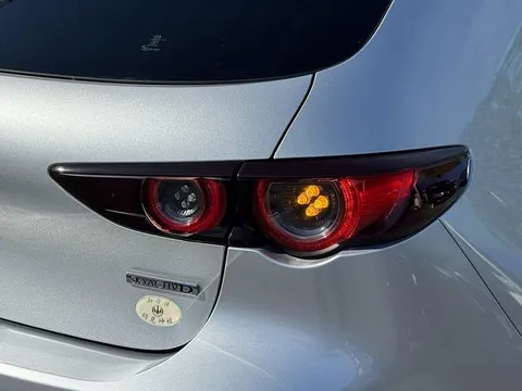 Mazda MAZDA3 Fastback