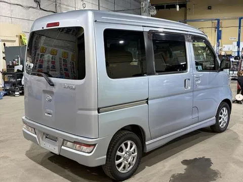 Daihatsu Atrai Wagon