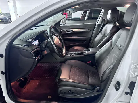 Cadillac ATS-L