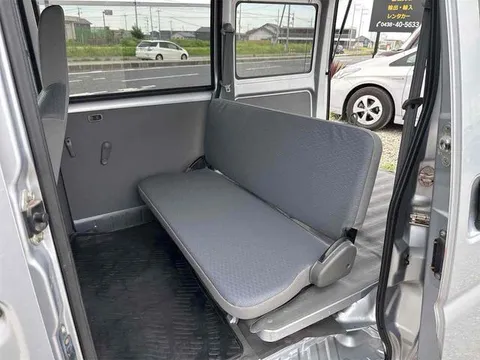 Mitsubishi Minicab Van