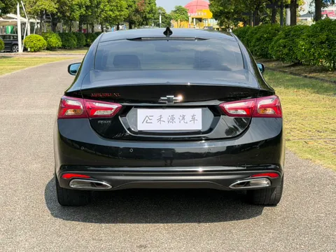 Chevrolet Malibu XL