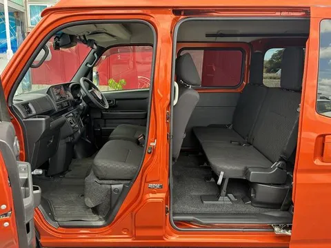 Toyota Pixis Van
