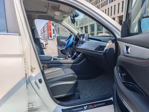 Changan CS75