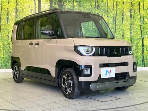 Mitsubishi Delica Mini